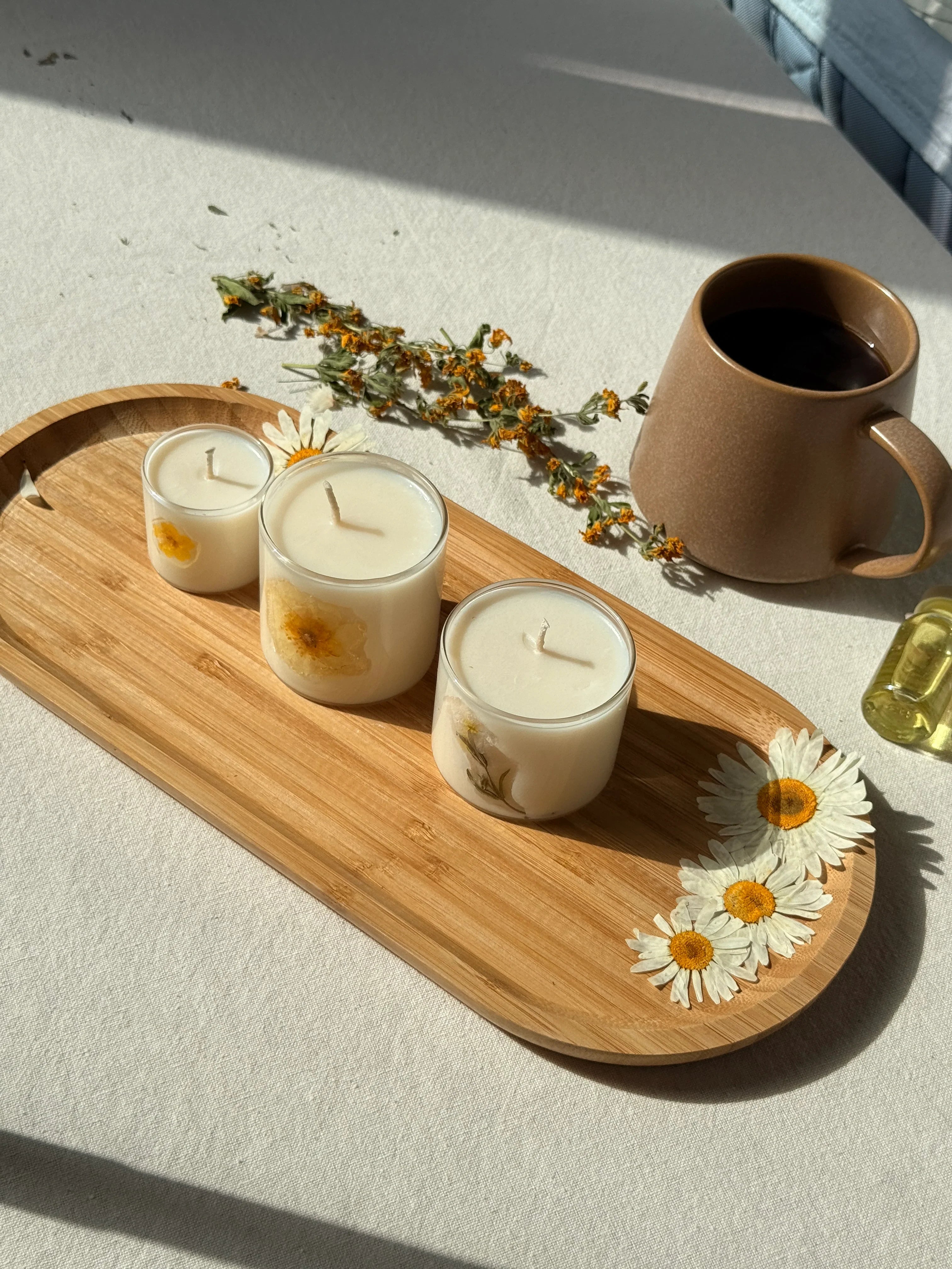 Botanical Bloom Soy Candle | Handmade Dried Flower Glass Candle